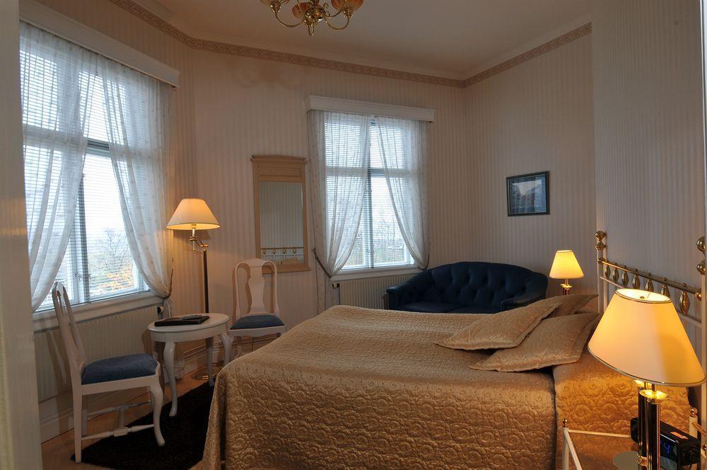 Hotel Vinterpalatset Kiruna Esterno foto